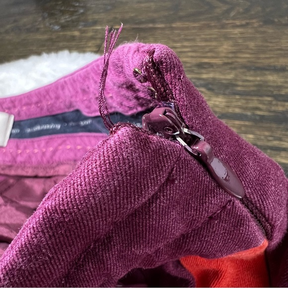 Anthropologie The Essential Slim Burgundy Red Stripe Chino Pants Size 4 - Picture 10 of 10